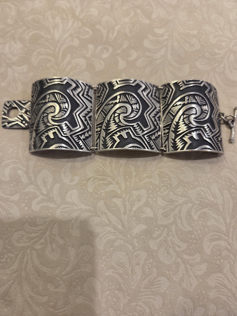 Vintage Alice Seely Tribal Silver-Tone 3-Panel Bracelet